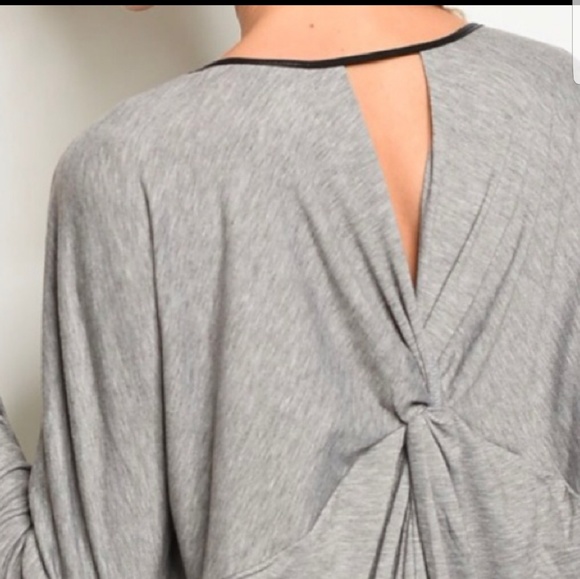 Heather gray keyhole top - Picture 2 of 3